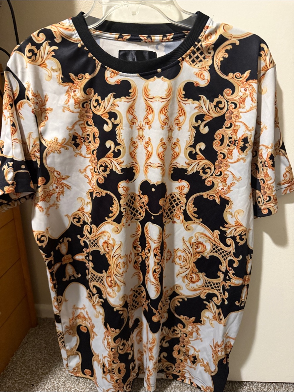 Rue21 Ornate Baroque Print Tee in Black, White & Gold